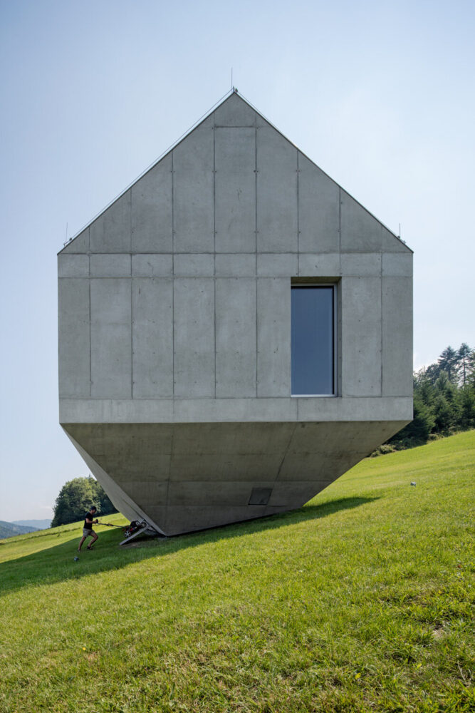 konieczny's ark | photo by aleksander rutkowski