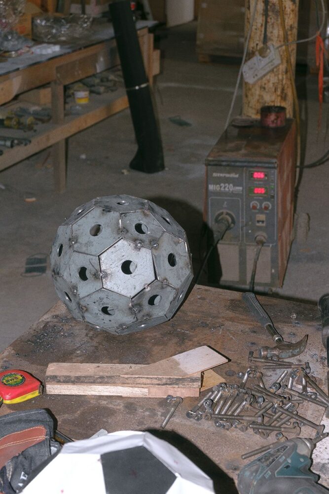 steel truncated icosahedron core