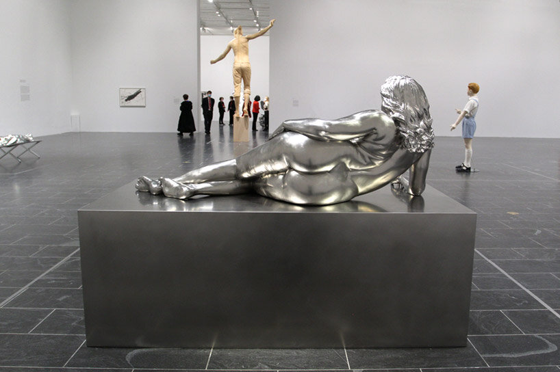 reclining woman, charles ray, 2018