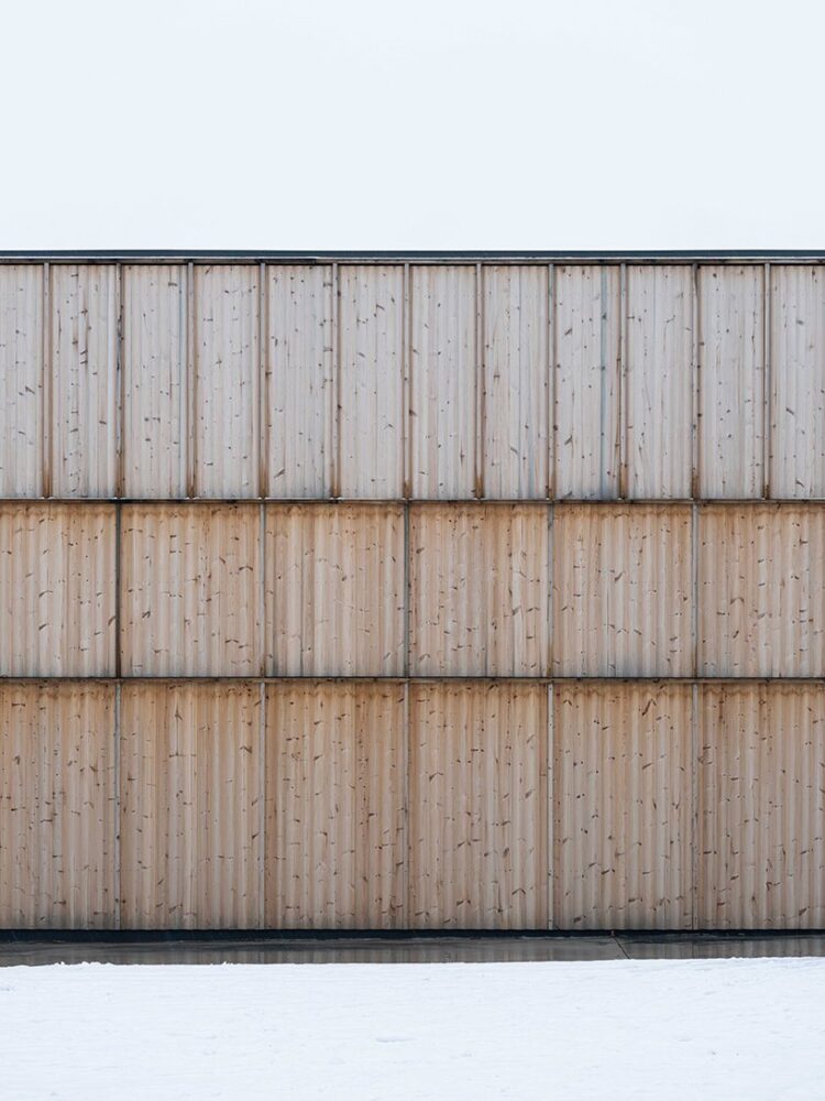 detail of the facade 