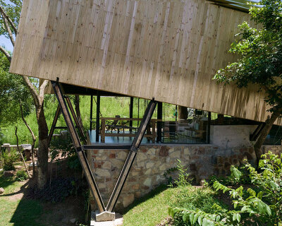 javier corvalán remembers saint-exupéry's trip to paraguay while designing the keche house