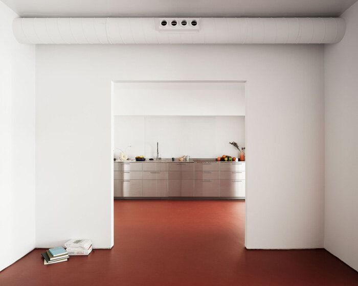 mirrored surfaces expand HANGHAR's 1970s apartment renovation in madrid