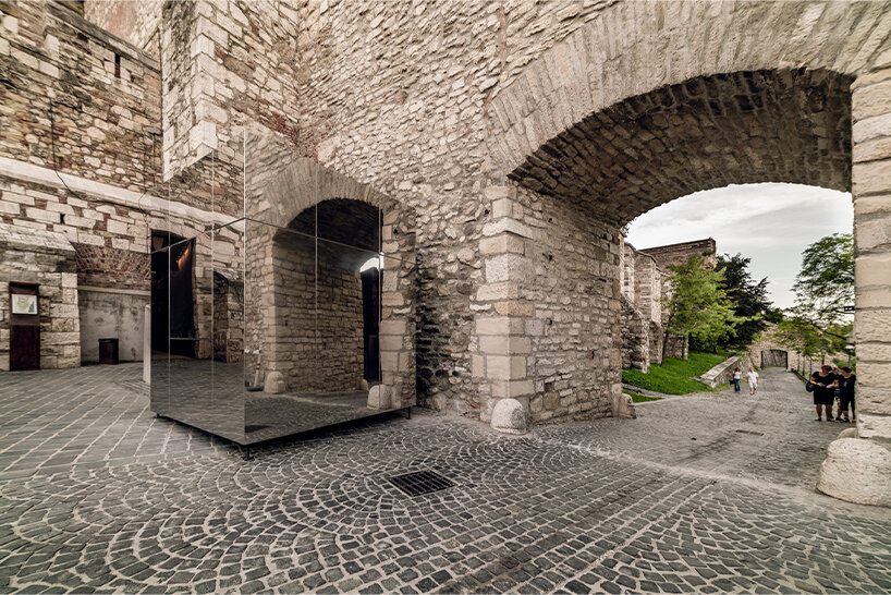 buda castle visitor center and infopoints