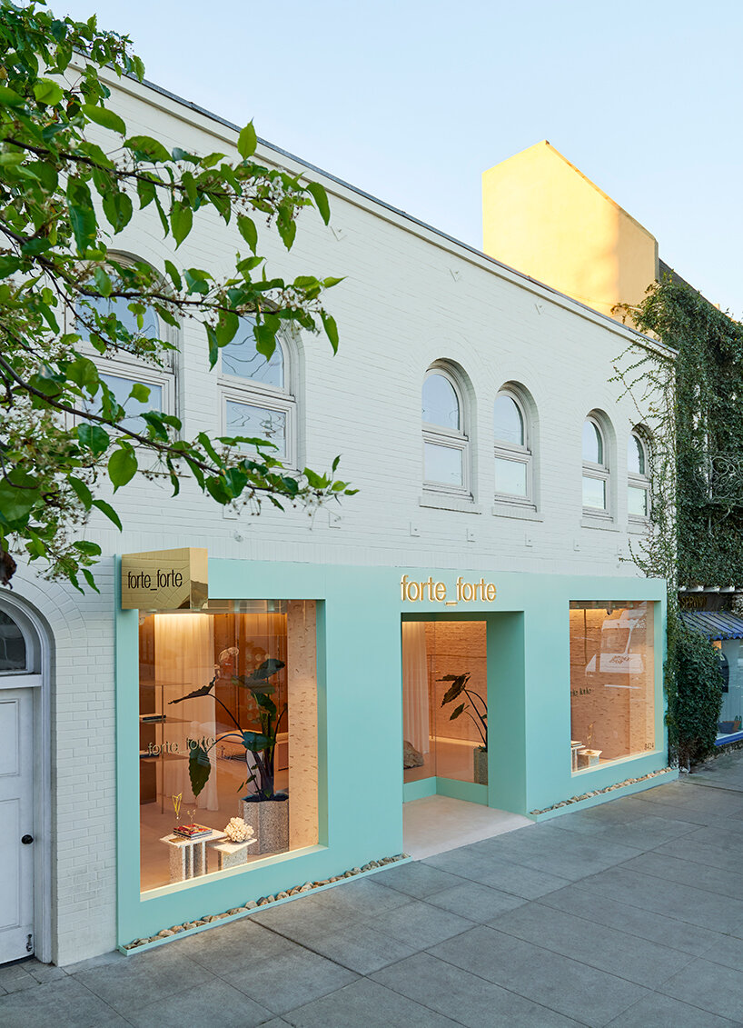 stone sculpture, pure forms + brass become the protagonists of forte_forte boutique in los angeles 