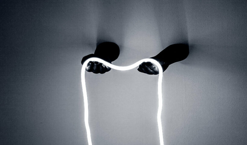 mariana vassileva, burned hands, 2013, charred wood, neon system, 60 x 45 x 30 cm, kunstmuseum wolfsburg, on permanent loan from a private collection, © mariana vassileva, kunstmuseum wolfsburg, photo: mariana vassileva