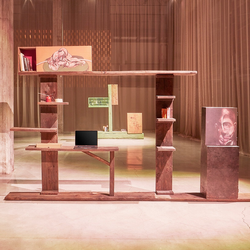 andrea branzi totem-like grandi legni sculptures safeguard milan's nilufar depot