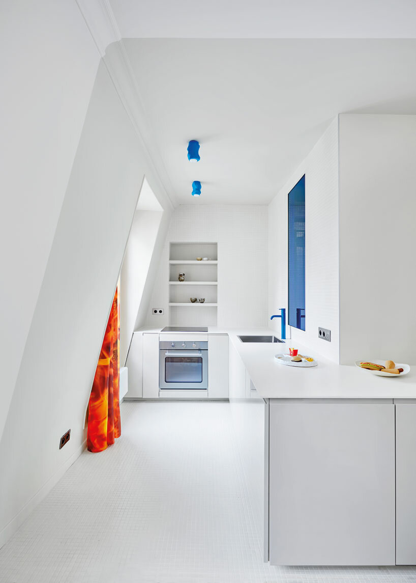 zyva studio straight curves