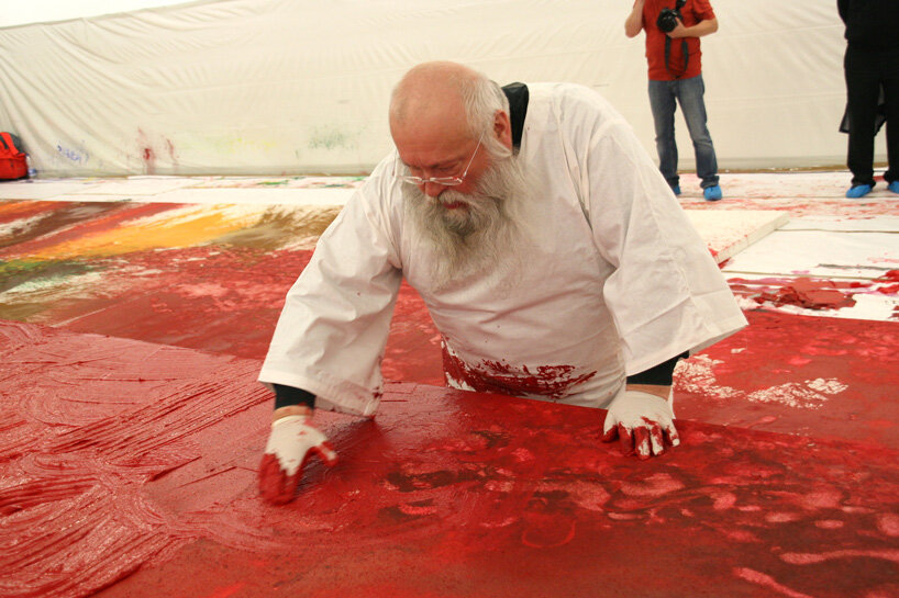 avant-garde artist hermann nitsch, known for his works of flesh, blood and viscera, dies at 83 - 1