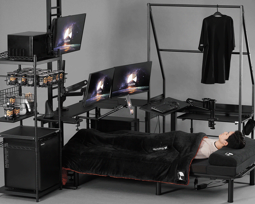 bauhütte gaming chair: sitting, streaming, sleeping all in a