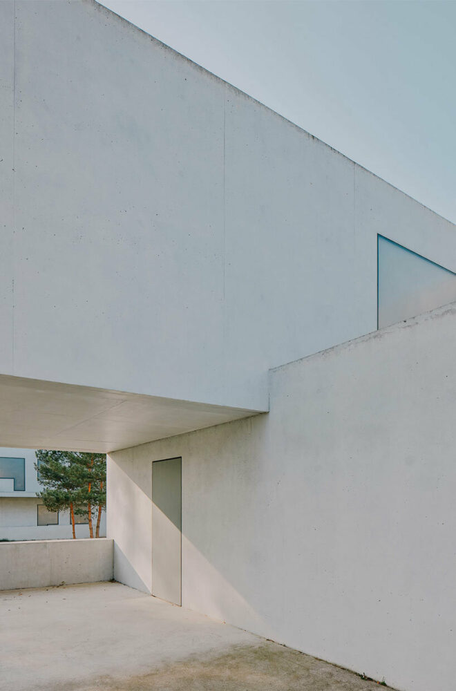 walter gropius’s modernist ‘meisterhäuser’ villas captured by david altrath
