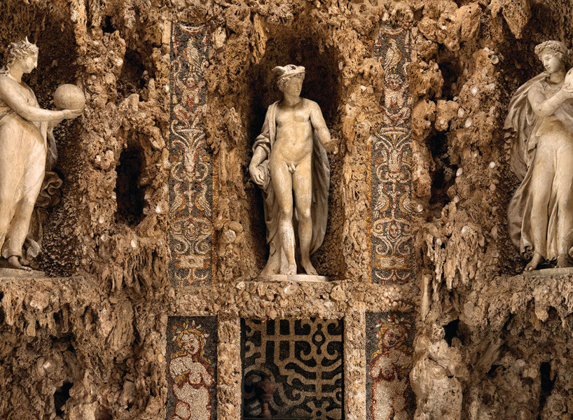 ‘grandi giardini italiani’ travels through 147 exquisite gardens in 14 regions of italy