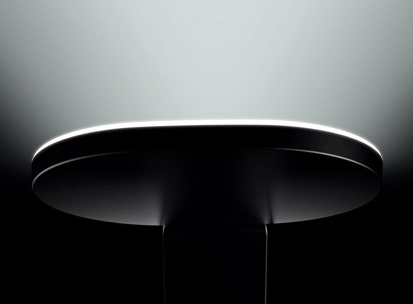 Jasper Morrison creates symmetry, simplicity, and functionality with Flos for Oplight