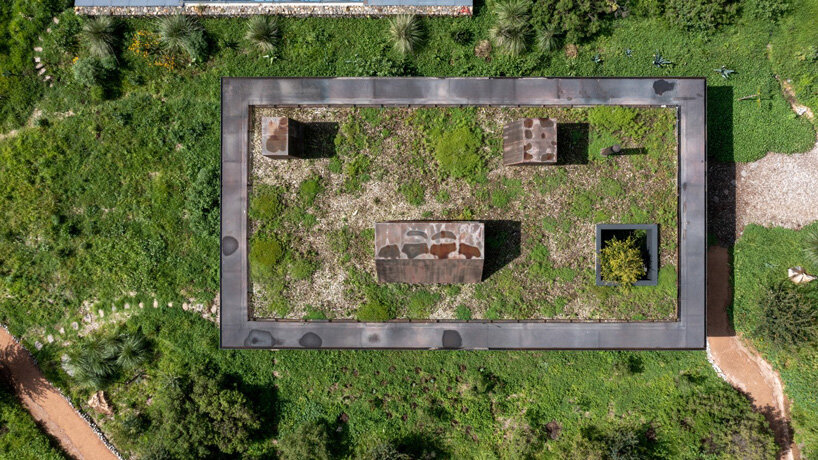 net-zero retreat in mexico combines home, studio + off-grid bathhouse