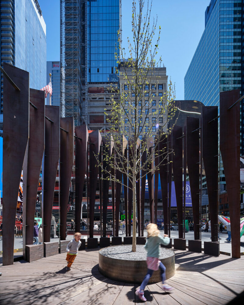 image © Leonid Furmansky