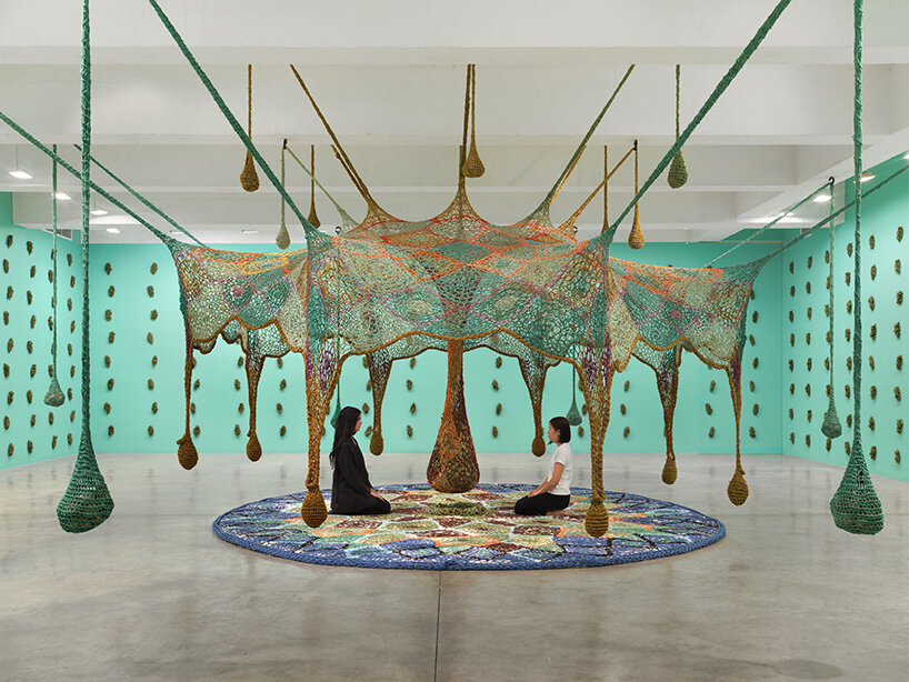 ernesto neto highlights the cycles of nature in latest installation at tanya bonakdar gallery