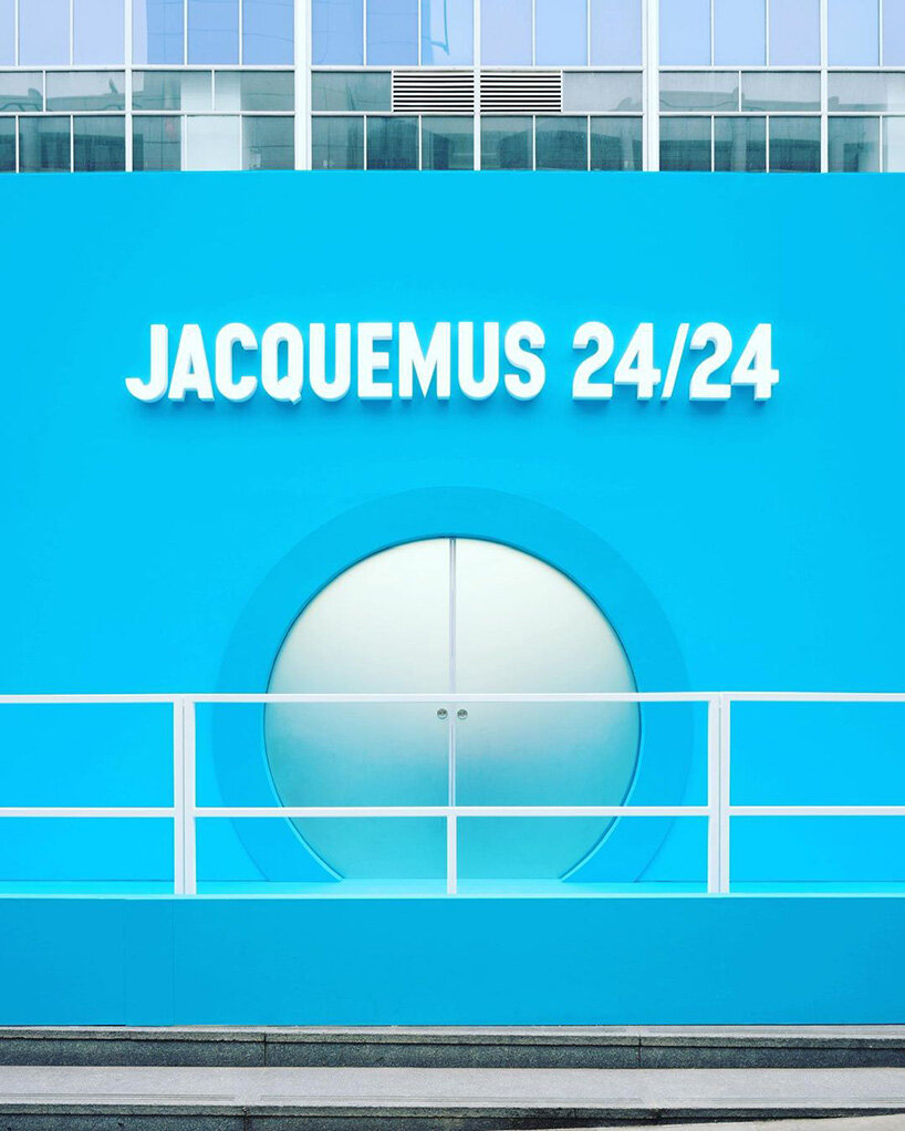 jacquemus creates a surreal blue version of his bathroom in selfridges london - 9