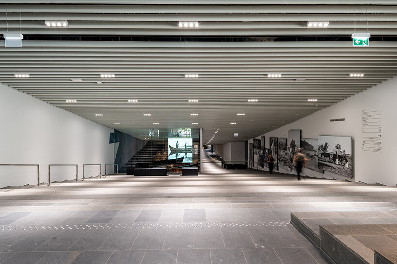 the ‘museum of ethnography’ is built underground to expand a park in budapest
