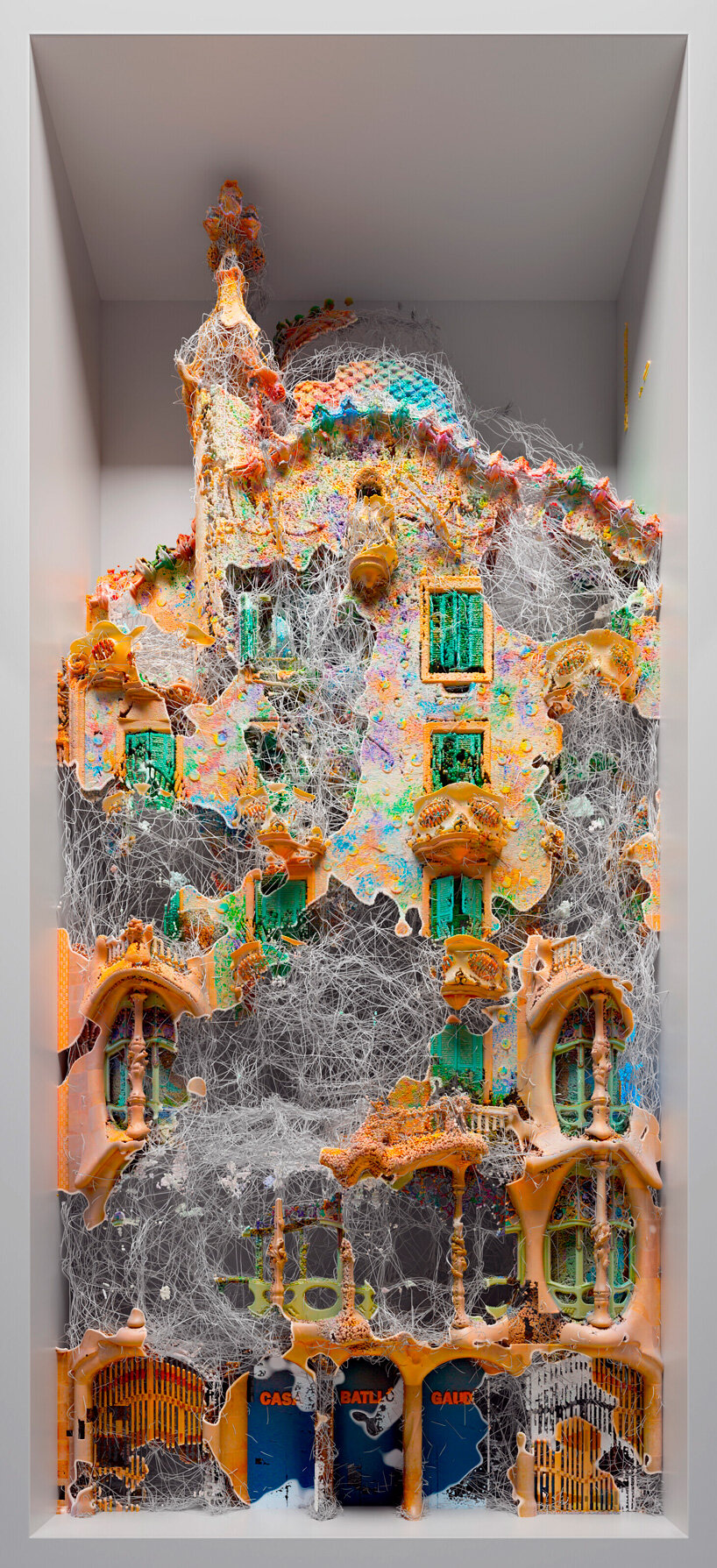 dynamic NFT of gaudí's iconic casa batlló by refik anadol sells at christie's for $1.38M