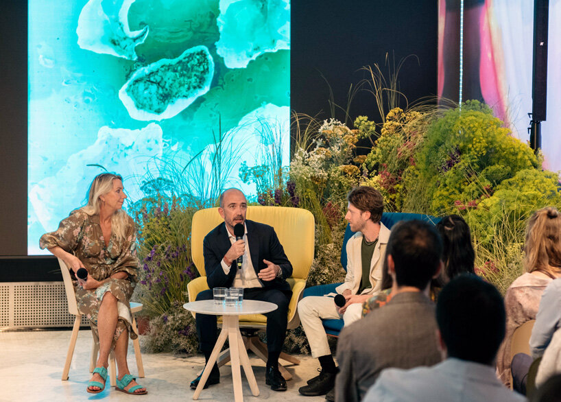 DAAily bar talk with douglas mandry and BALLY on the art of melting ice photograms