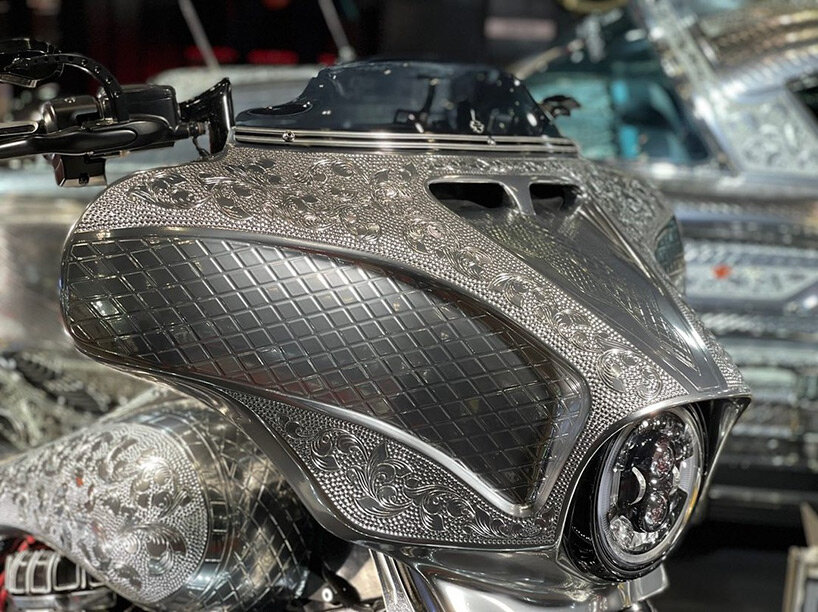 harley davidson with fully engraved metallic body takes tokyo auto salon 2022 by storm