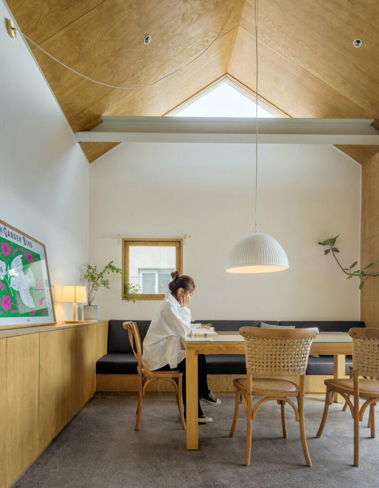 dining area | image © Yumeng Zhu 
