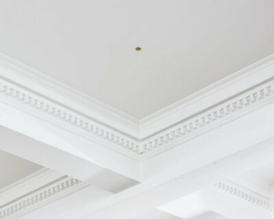 artist slapped a mcdonald’s pickle on a ceiling & now it’s selling for 6,300 USD