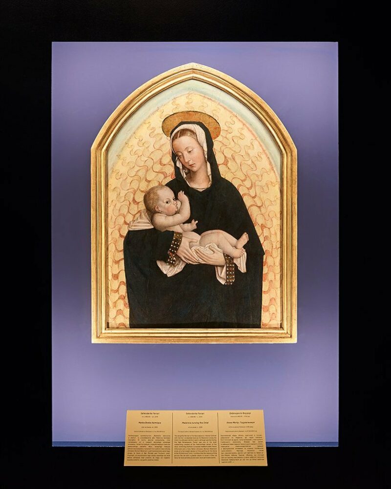 all works of art are lit with indirect soft lighting hidden in recessed niches