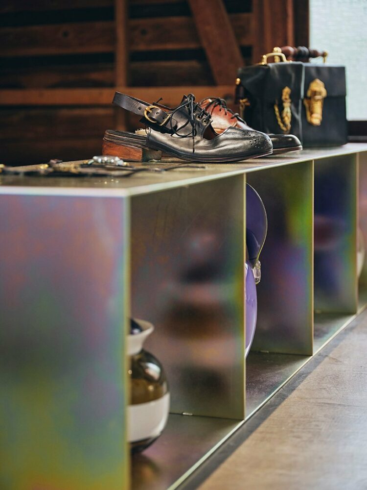 the new store fixtures encompass and express Vase's brand concept