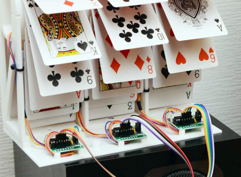 playing cards flip clock
