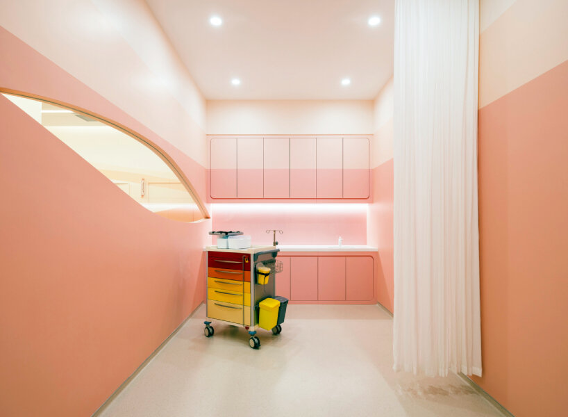 FlySolo Rehabilitation Medical Center by UNStudio