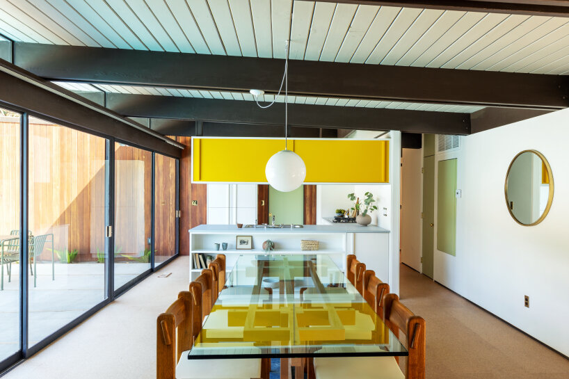 ray kappe weaves redwood, masonry, & glass into his first single-family house in california