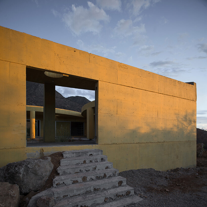 pezon ellrichshausen raem house