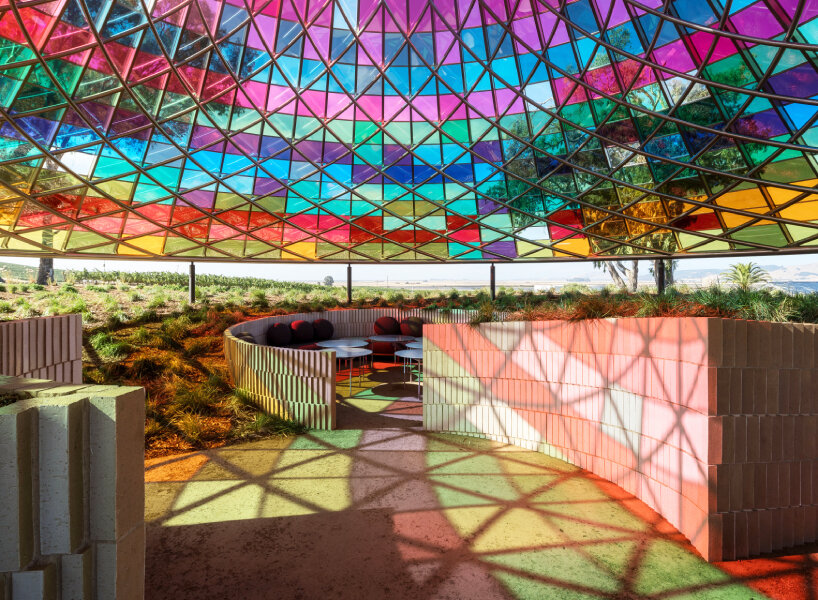 vertical panorama pavilion donum estate