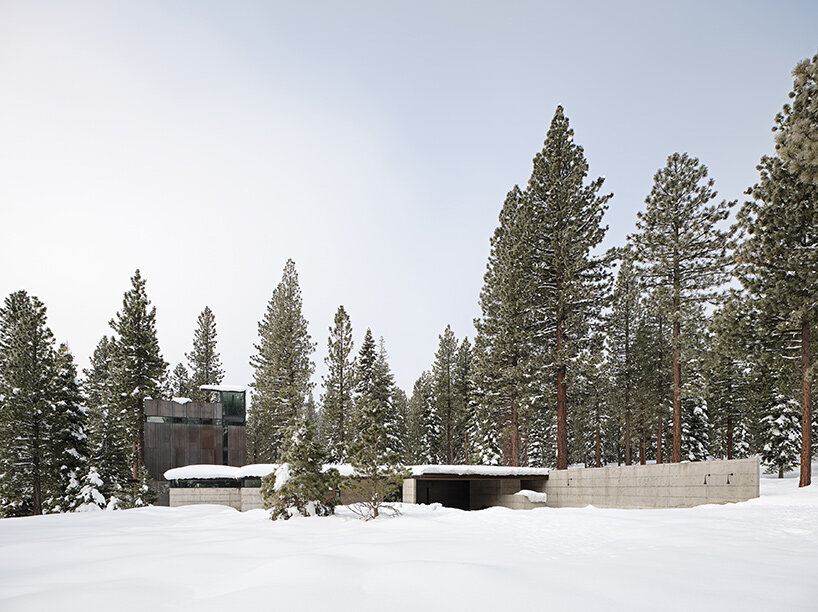 olson kundig’s analog house weaves between its wooded california site