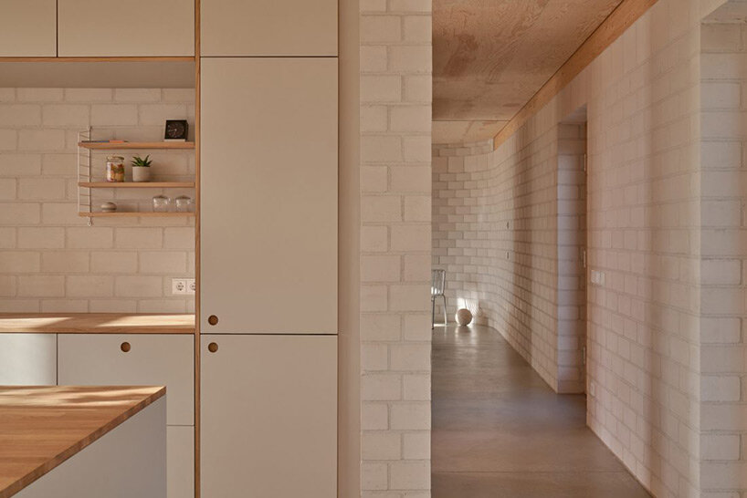 sigurd larsen tops weekend home in german countryside with clear glass gable roof