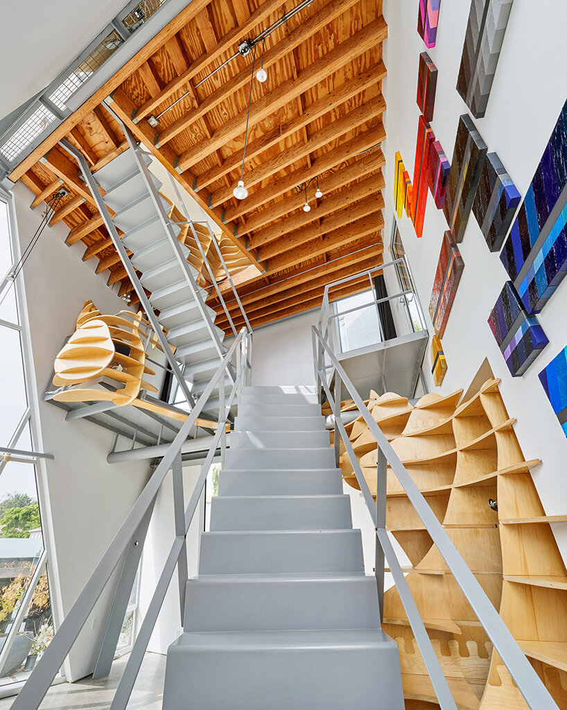 coop himmelb(l)au tectonic house