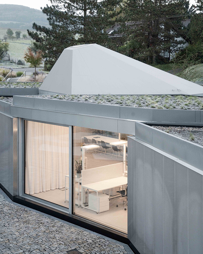 chybik kristof modular research