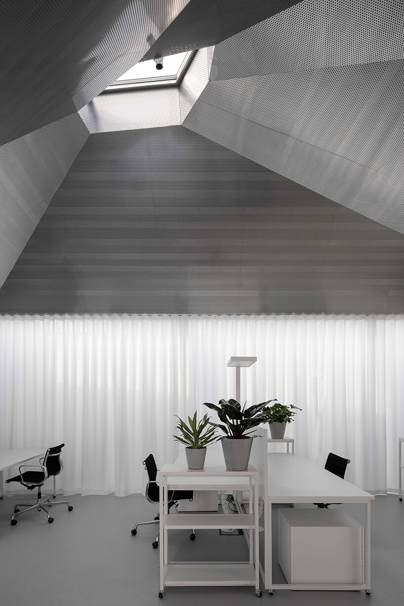 chybik kristof modular research