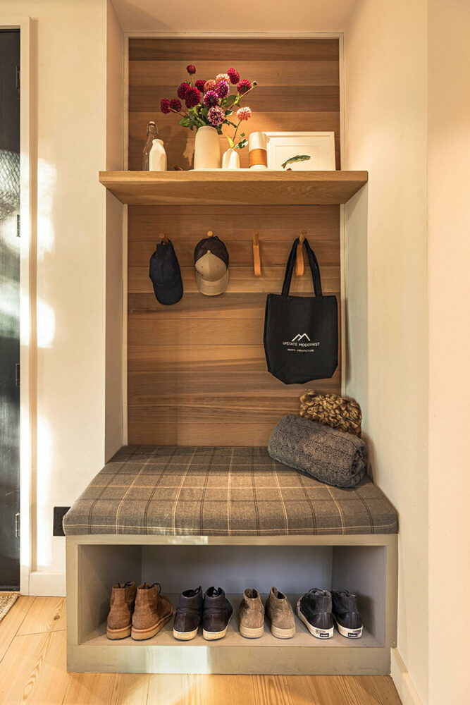 ‘cabana’ is a cantilevered, modernist retreat perched on a forest cliff in rhinebeck, NY