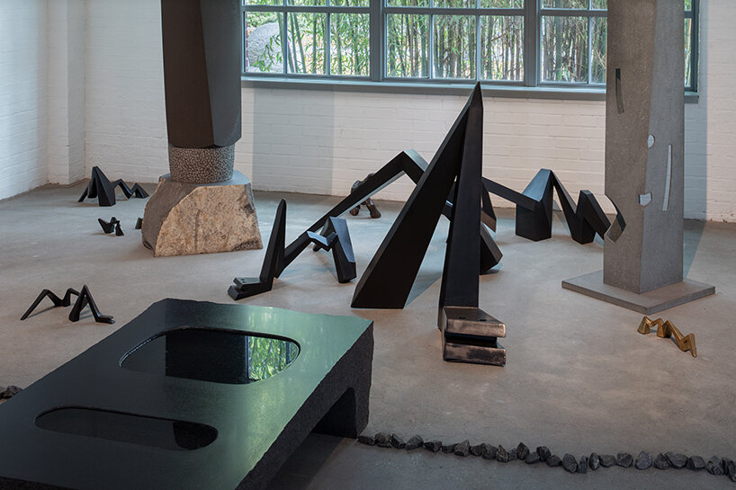 works by Mathias Goeritz transform Noguchi’s Area 14 into a nest of snakes