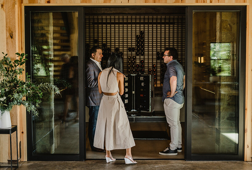 rimowa twelve bottle case