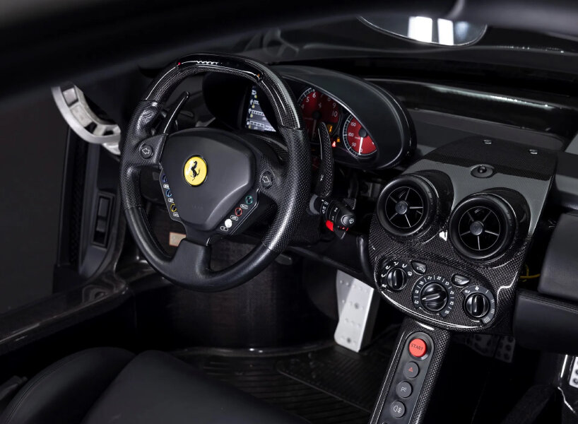 2004 ferrari enzo hypercar