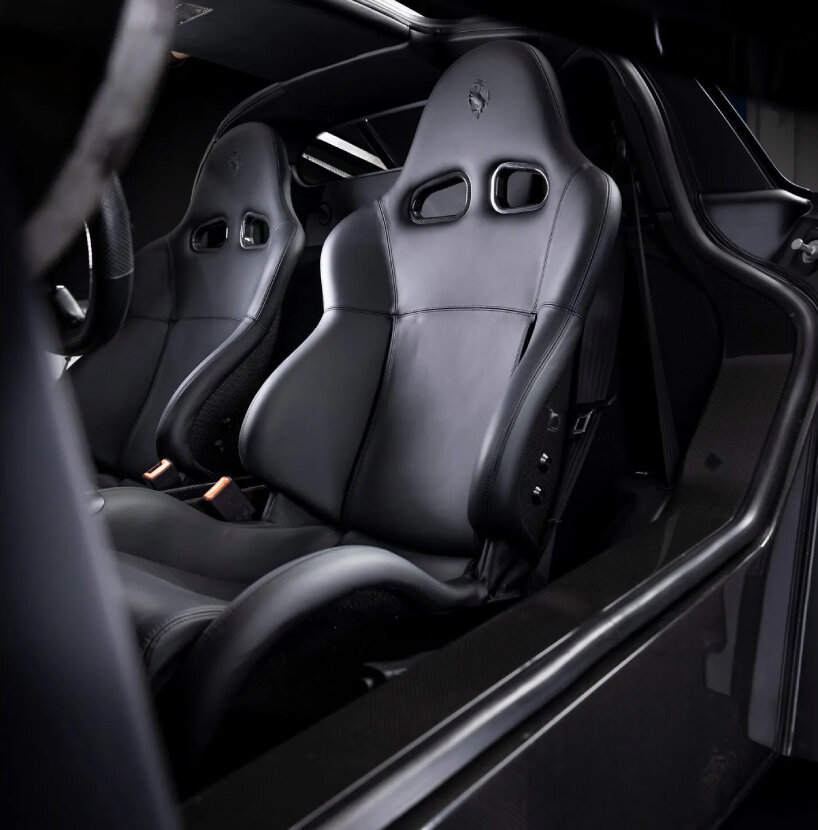 2004 ferrari enzo hypercar