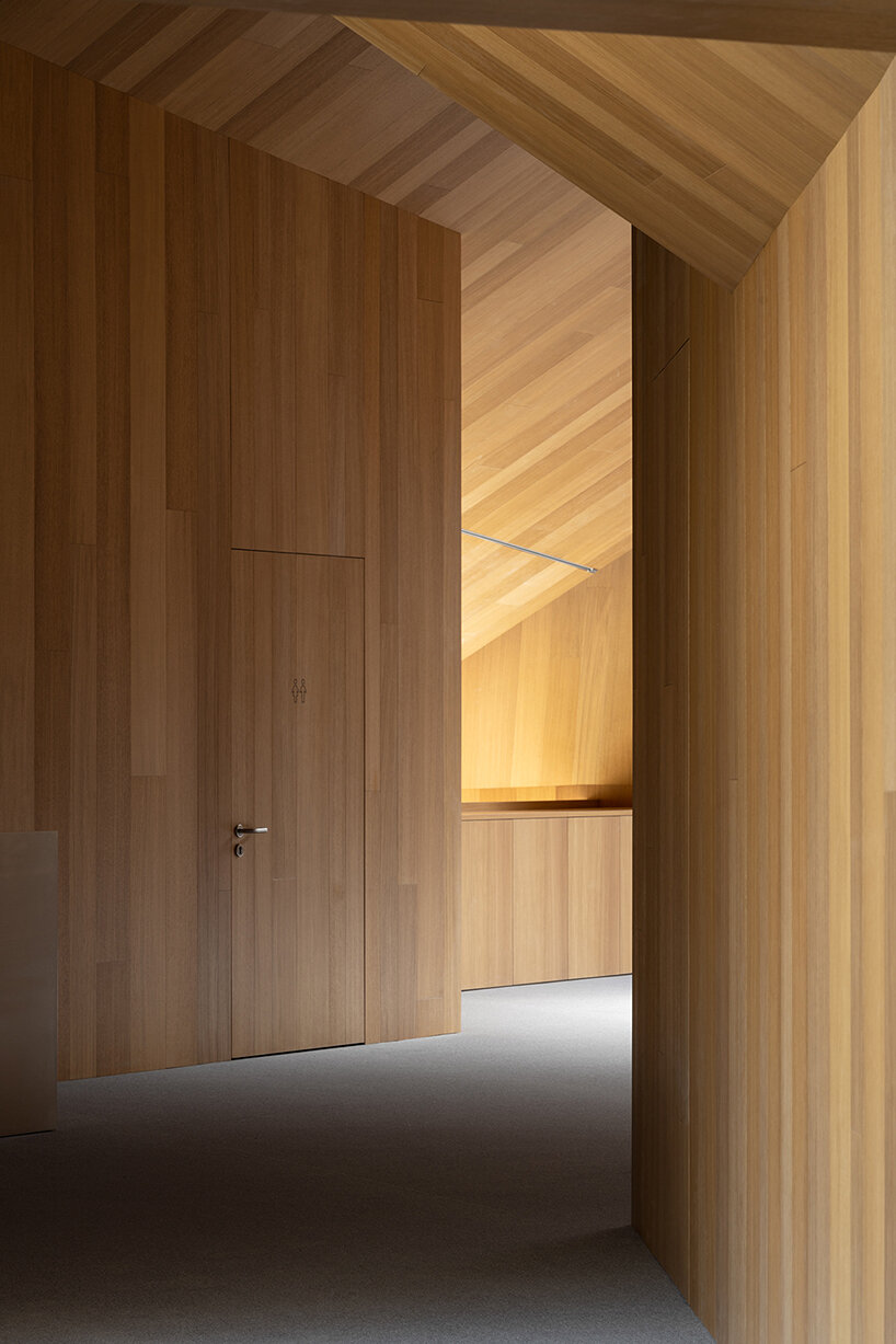 carlana mezzalira pentimalli’s new brixen public library in italy pairs history with modernity - 1