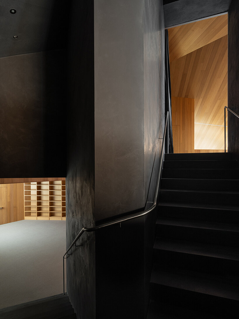 carlana mezzalira pentimalli’s new brixen public library in italy pairs history with modernity - 5