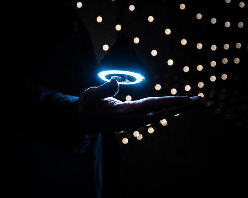 lozano-hemmer pulse topology