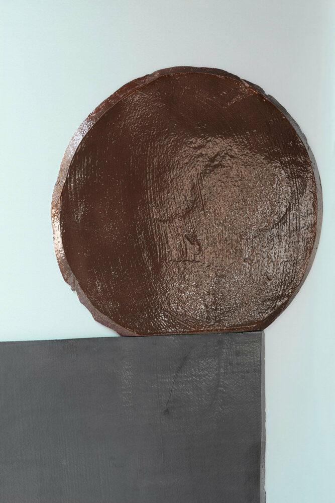 ronan bouroullec elaborately carves clay for ‘bas-reliefs’ solo exhibition at galerie kreo