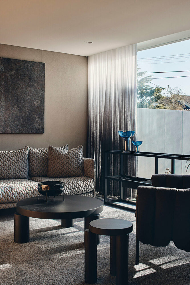 with layered volumes, FGR architects’ ‘courtyard house’ evokes a minimalistic labyrinth