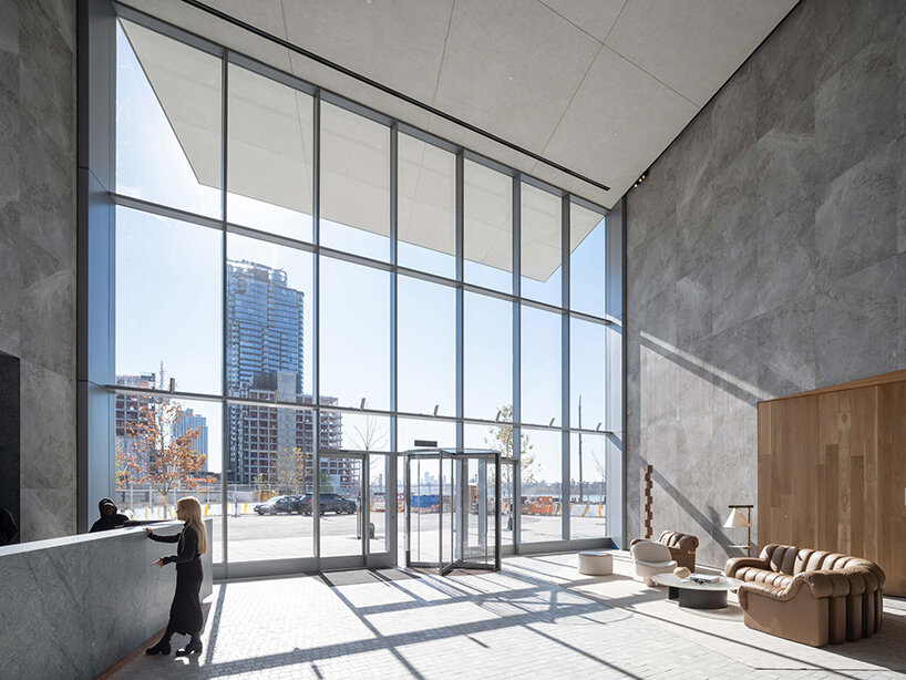 OMA punctuates brooklyn waterfront with 'eagle + west' towers