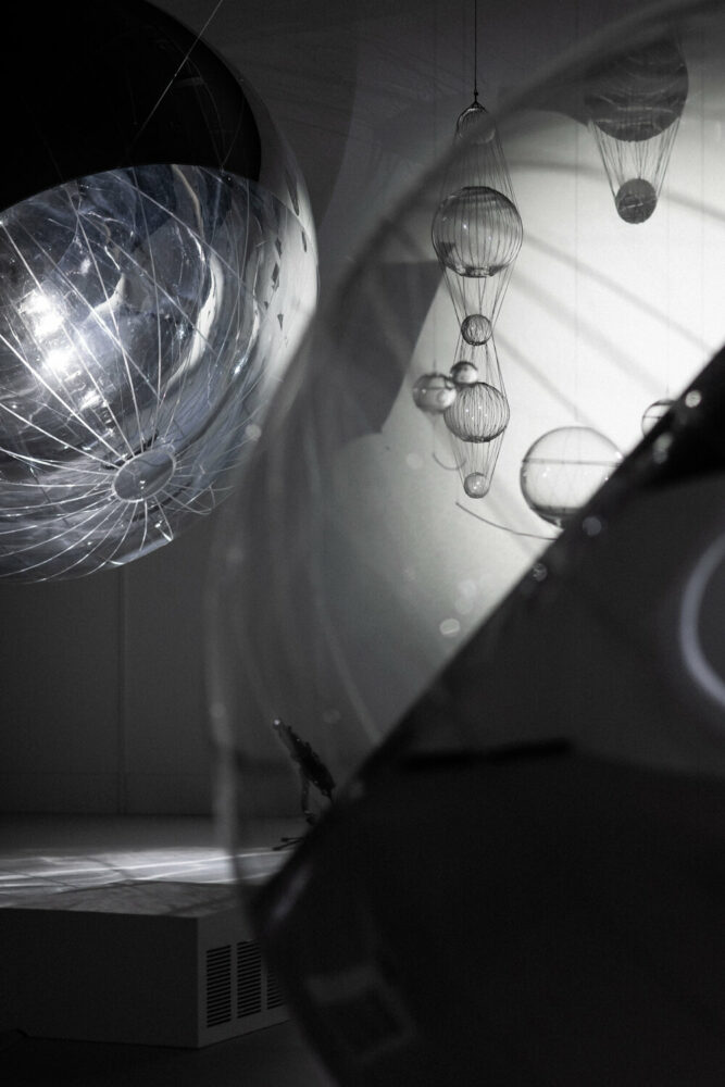 A Thermodynamic Imaginary, 2022, Tomás Saraceno | courtesy the artist, neugerriemschneider, Berlin and Tanya Bonakdar Gallery, New York / Los Angeles